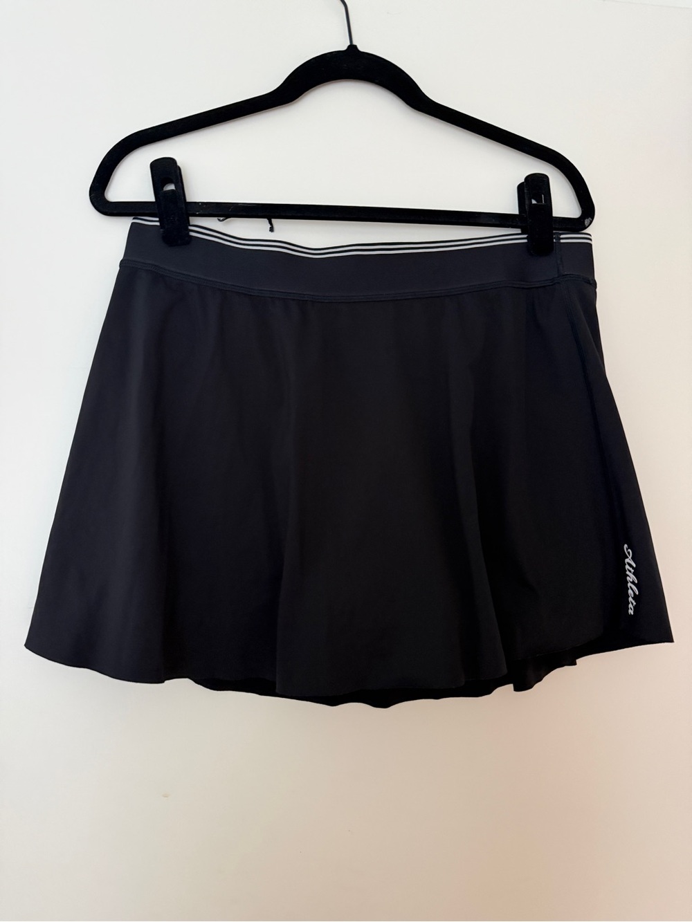 Athleta Black Athletic Skort with Subtle Stripe Waistband